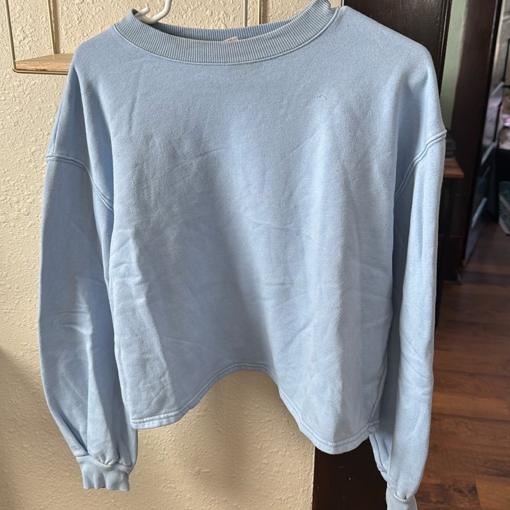 Universal thread, M, crewneck